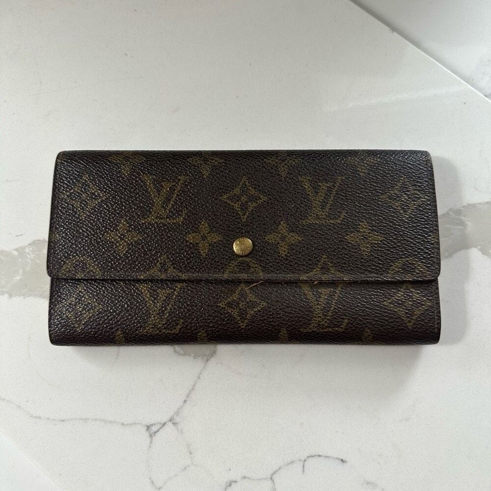 Vintage Louis Vuitton Monogram Sarah Wallet